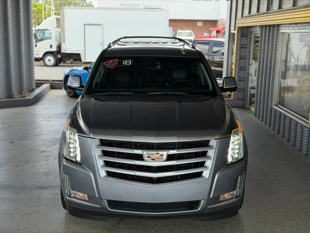 2018 Cadillac Escalade ESV Luxury