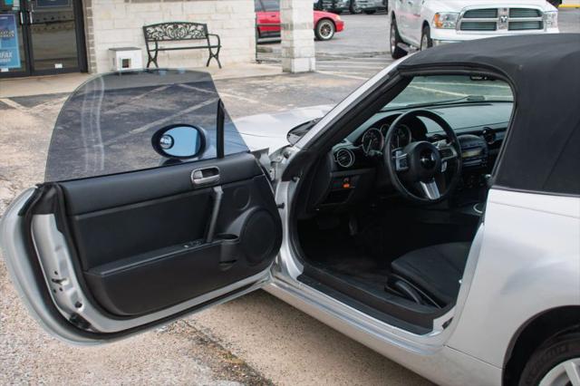 2008 Mazda MX-5 Touring