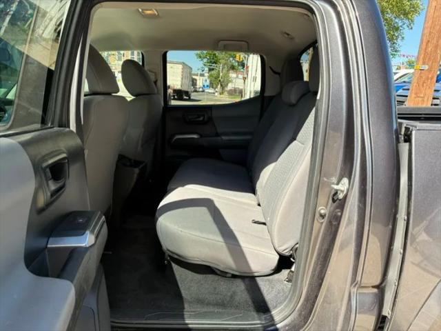 2019 Toyota Tacoma SR5 V6