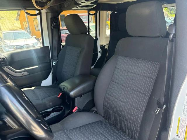 2011 Jeep Wrangler Unlimited Sport