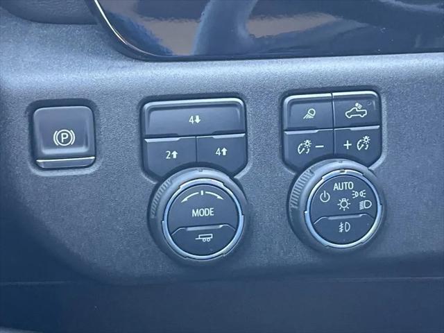 2025 Chevrolet Silverado 2500HD 4WD Crew Cab Standard Bed LT