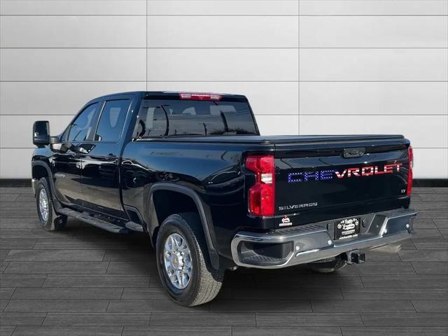 2025 Chevrolet Silverado 2500HD 4WD Crew Cab Standard Bed LT