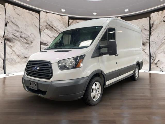 2017 Ford Transit Medium Roof w/Sliding Side Door w/RWB