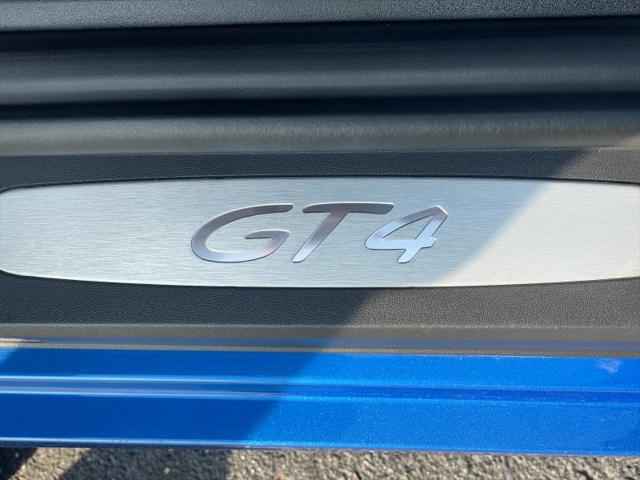 2016 Porsche Cayman GT4