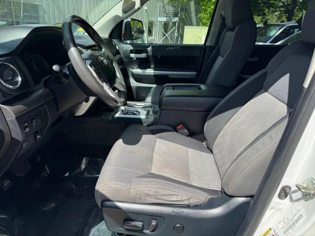 2015 Toyota Tundra SR5 5.7L V8