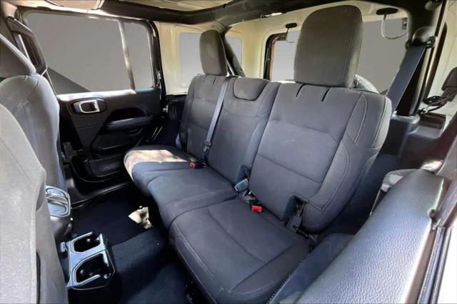 2023 Jeep Wrangler 4-Door Sahara 4x4
