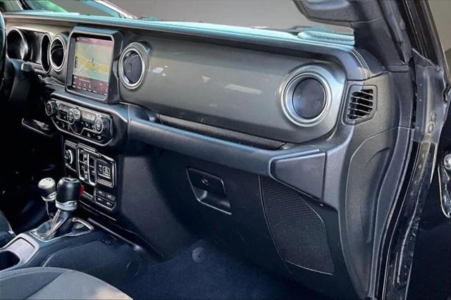 2023 Jeep Wrangler 4-Door Sahara 4x4