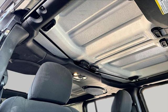 2023 Jeep Wrangler 4-Door Sahara 4x4