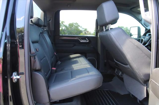 2024 Chevrolet Silverado 2500HD 4WD Crew Cab Standard Bed LTZ