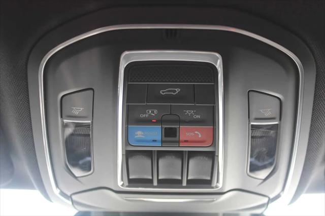 2026 Jeep Cherokee Overland 4x4