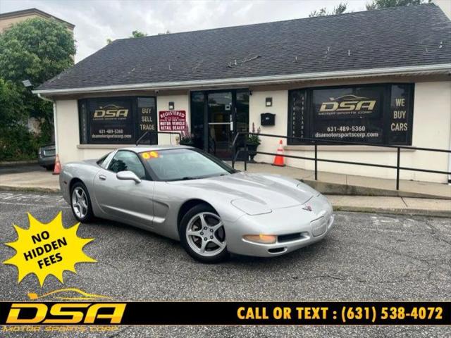 2004 Chevrolet Corvette Base for sale in Commack, NY