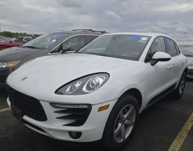 2017 Porsche Macan Base