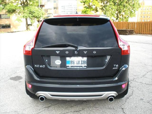 2013 Volvo XC60 T6 R-Design Platinum