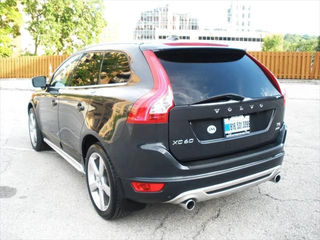 2013 Volvo XC60 T6 R-Design Platinum