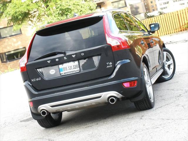 2013 Volvo XC60 T6 R-Design Platinum