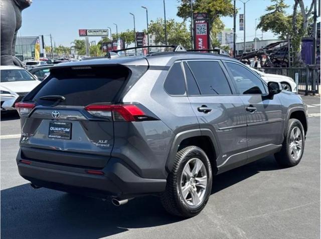 2024 Toyota RAV4 Hybrid XLE
