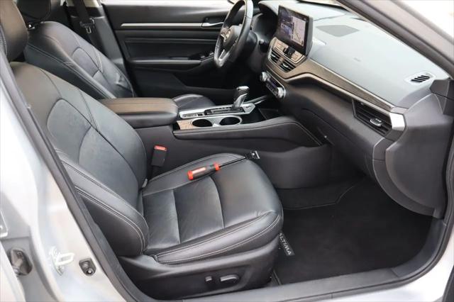2023 Nissan Altima SL FWD