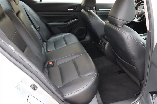 2023 Nissan Altima SL FWD