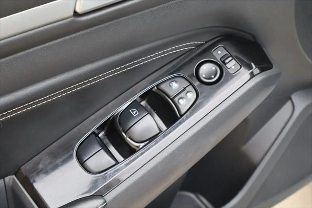 2023 Nissan Altima SL FWD