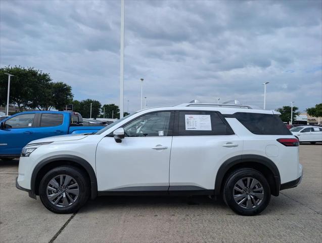 2025 Nissan Pathfinder SL 4WD