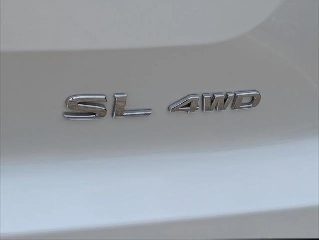 2025 Nissan Pathfinder SL 4WD