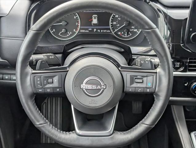 2025 Nissan Pathfinder SL 4WD