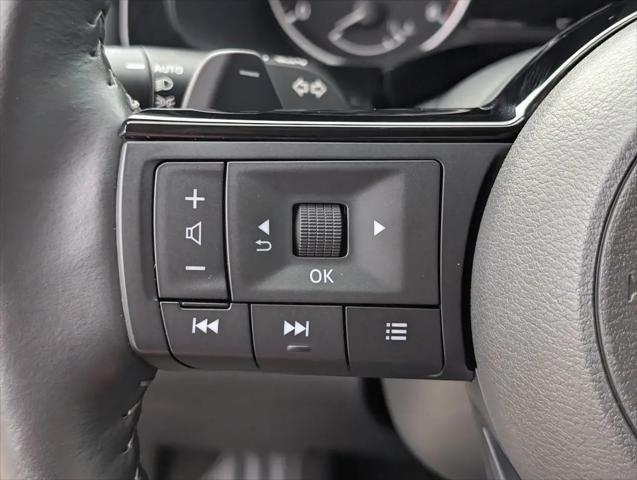 2025 Nissan Pathfinder SL 4WD