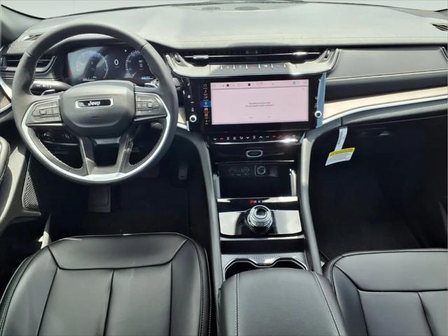 2026 Jeep Grand Cherokee Limited 4x2