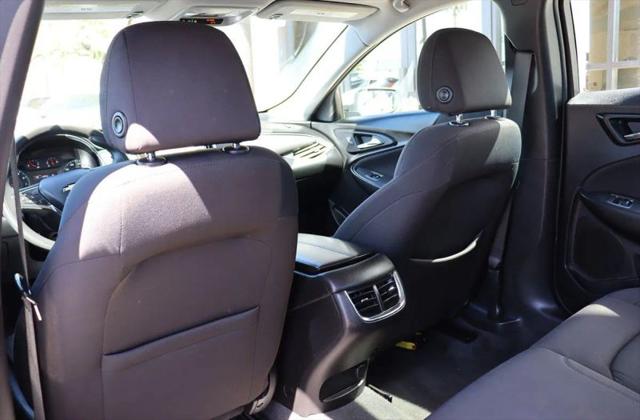 2021 Chevrolet Malibu FWD LT