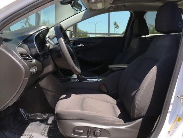 2021 Chevrolet Malibu FWD LT