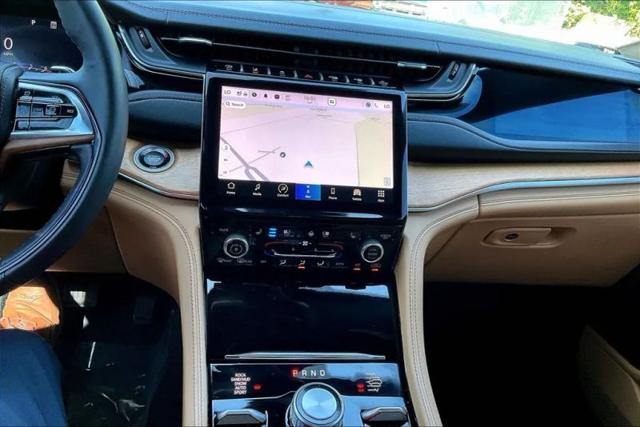 2023 Jeep Grand Cherokee L Summit Reserve 4x4