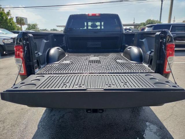 2021 Ram 3500 Tradesman Crew Cab 4x4 8' Box