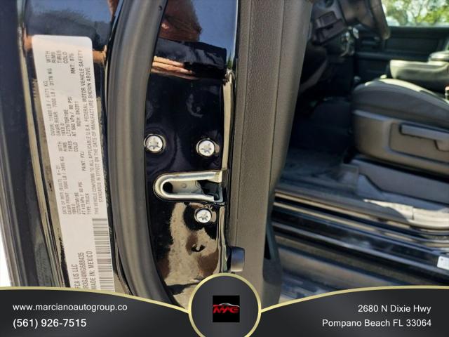 2021 Ram 3500 Tradesman Crew Cab 4x4 8' Box