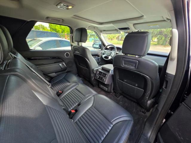 2022 Land Rover Discovery P300 S