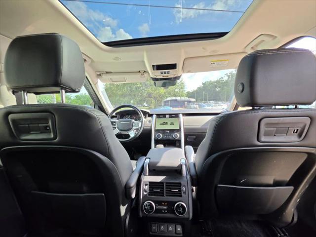 2022 Land Rover Discovery P300 S
