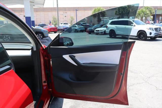 2022 Tesla Model Y Performance Dual Motor All-Wheel Drive