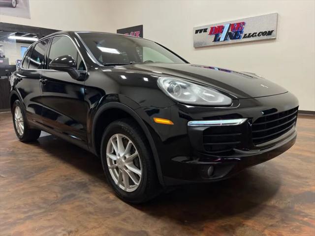 2016 Porsche Cayenne Base