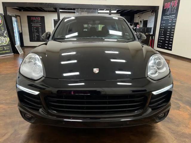 2016 Porsche Cayenne Base