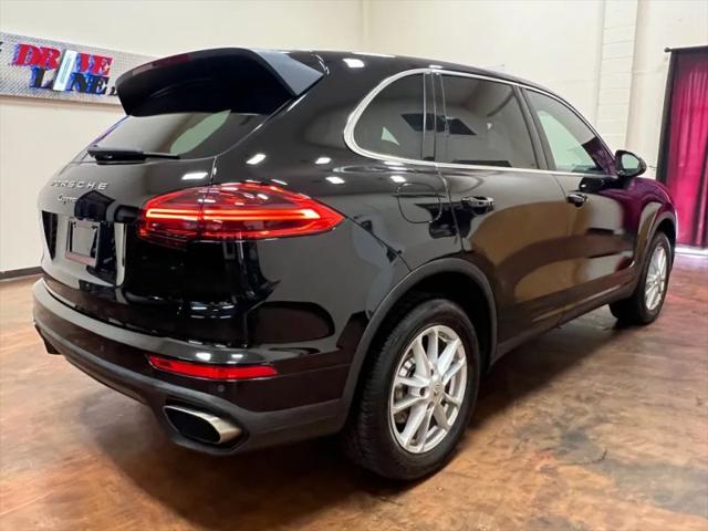 2016 Porsche Cayenne Base