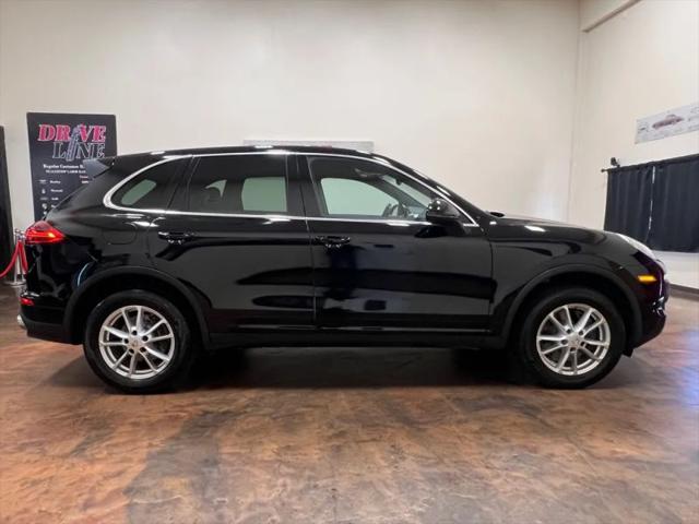 2016 Porsche Cayenne Base