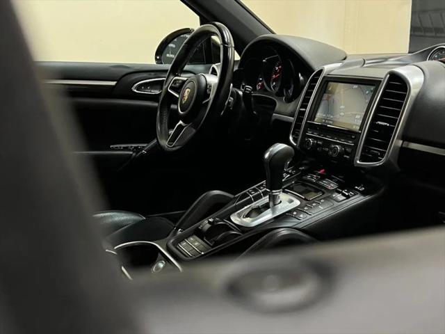 2016 Porsche Cayenne Base