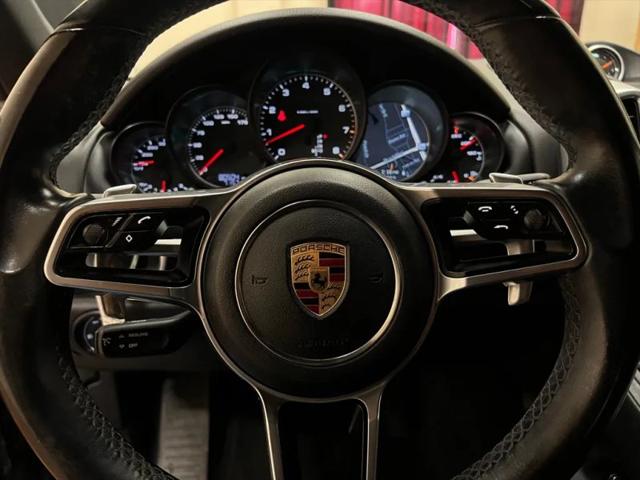 2016 Porsche Cayenne Base