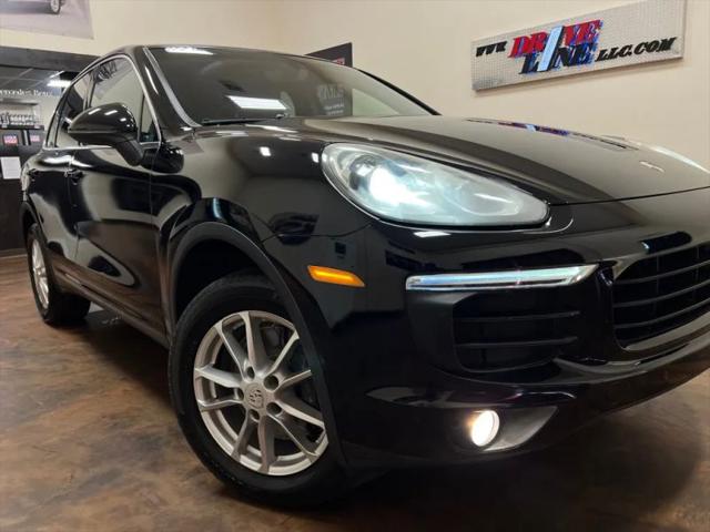 2016 Porsche Cayenne Base