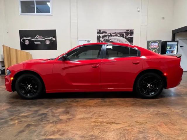 2020 Dodge Charger SXT RWD