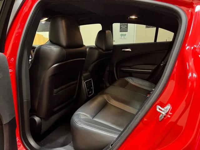 2020 Dodge Charger SXT RWD