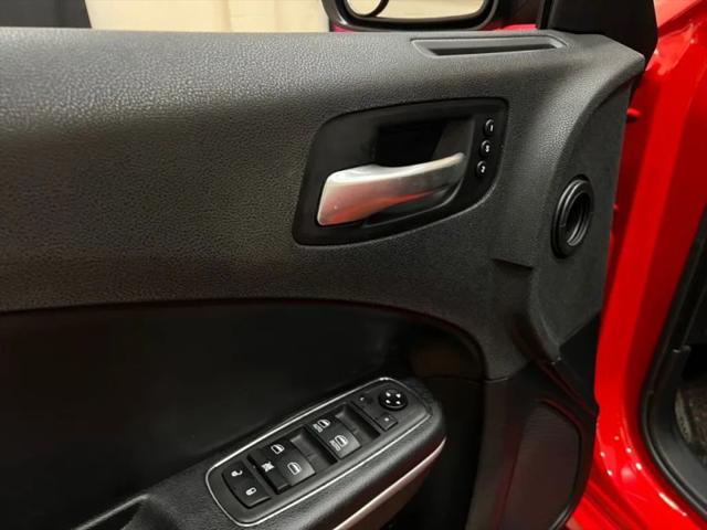 2020 Dodge Charger SXT RWD