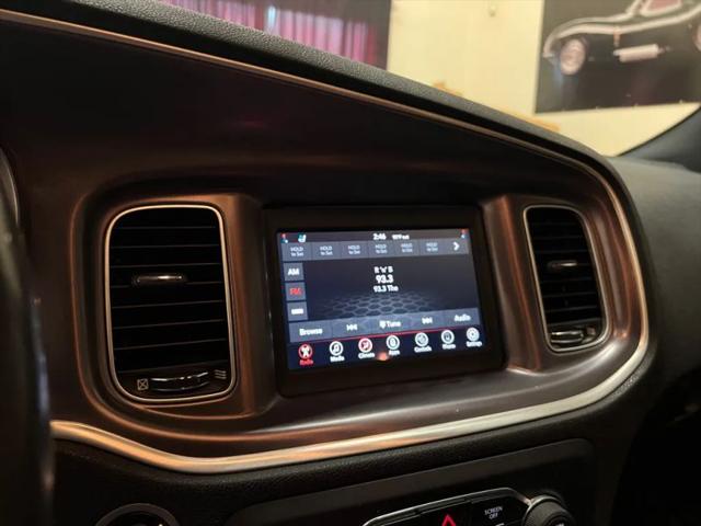 2020 Dodge Charger SXT RWD