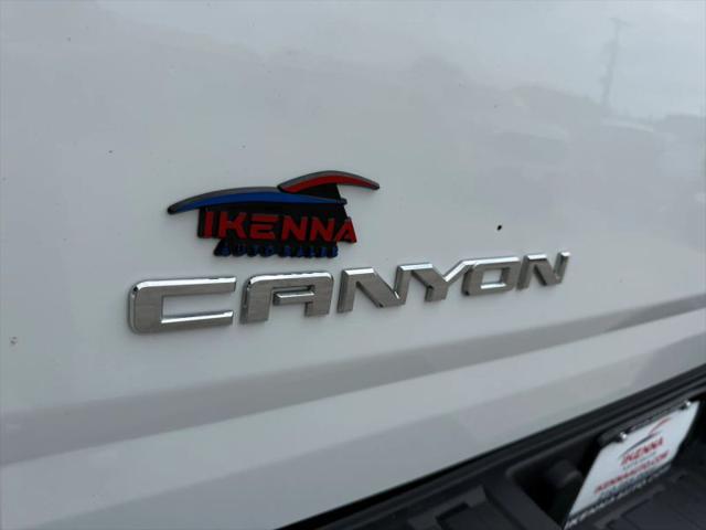2016 GMC Canyon Base