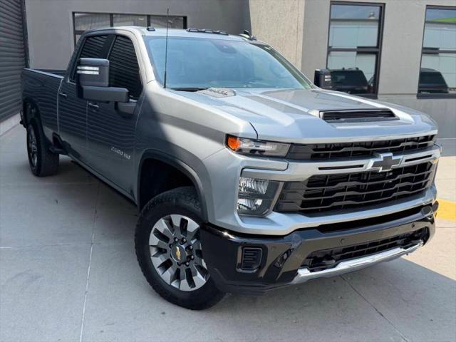 2026 Chevrolet Silverado 2500HD Crew Cab, Long Bed, Custom, 4WD