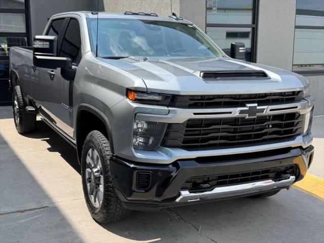 2026 Chevrolet Silverado 2500HD Crew Cab, Long Bed, Custom, 4WD